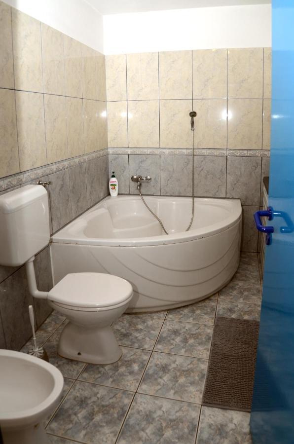Apartman M&S Biograd Na Moru Exterior foto